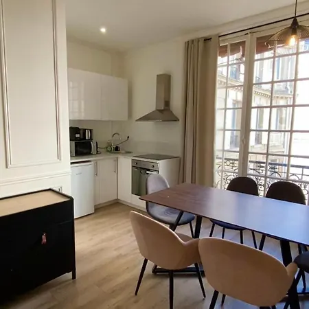 Apartament Cocooning A Cote Champs-elysee